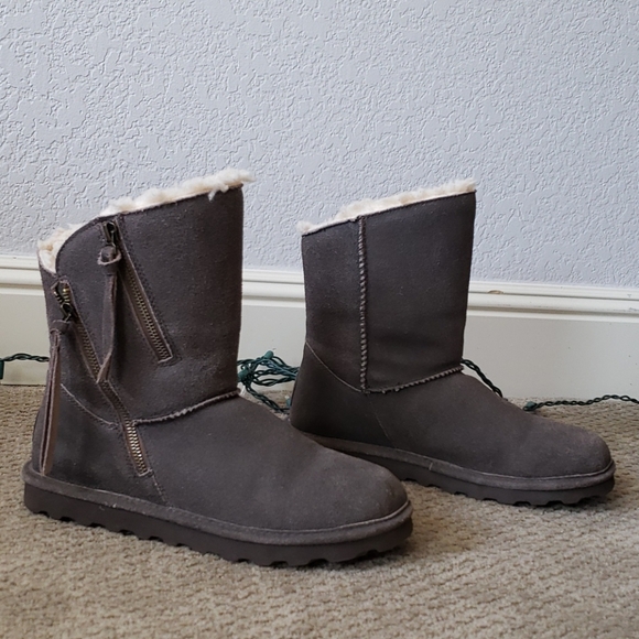 BearPaw Shoes - Super warm bearpaw 🐾 boots